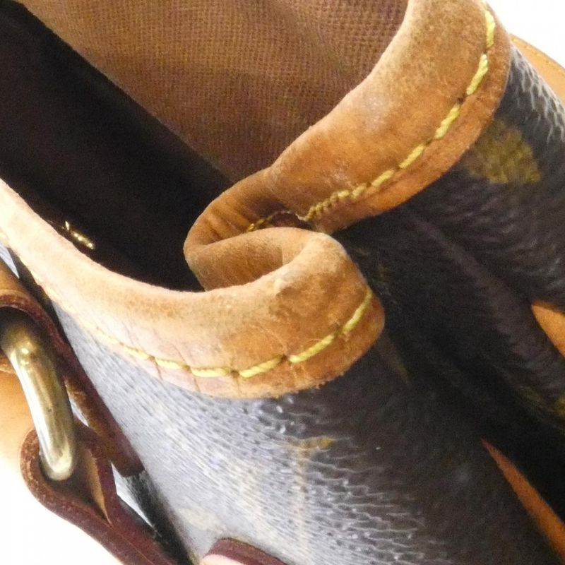 Louis Vuitton Monogram Batignolles Vertical Shoulder Bag