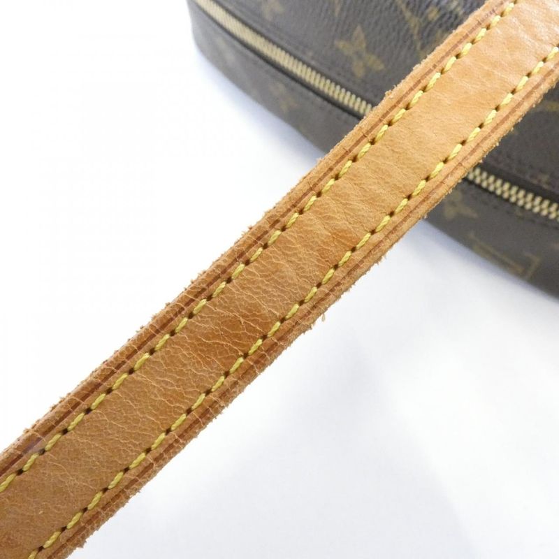 Louis Vuitton Monogram Cite MM Shoulder Bag