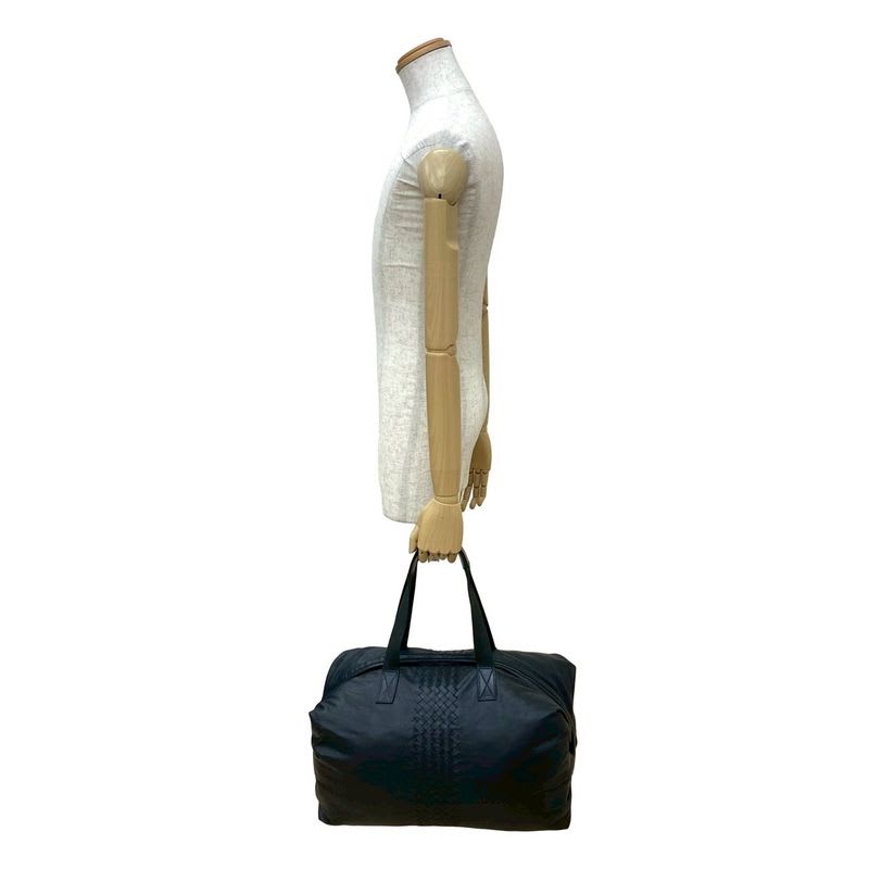 Bottega Veneta Intrecciato Leather Boston Bag Travel Bag